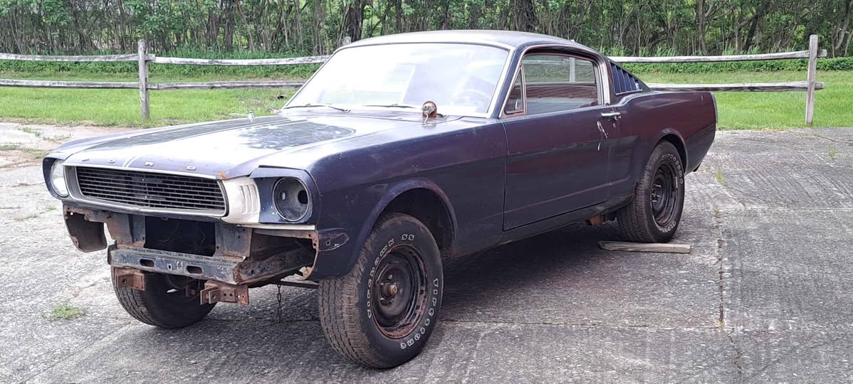 1965 Ford Mustang Fastback
