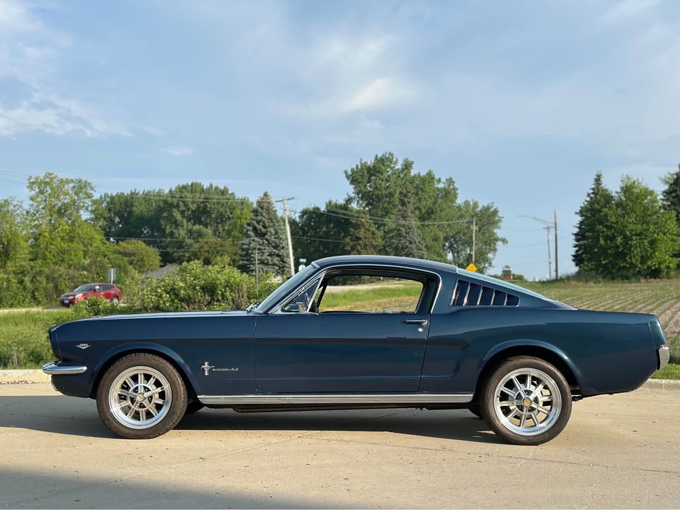 1965 Ford Mustang Fastback