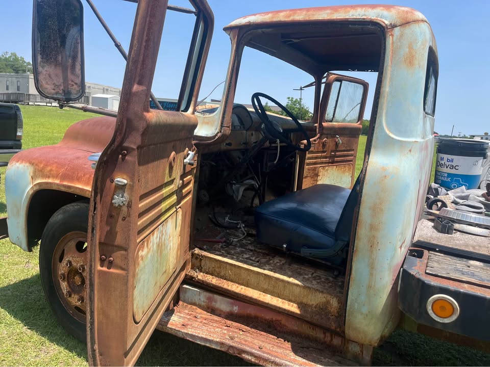 1956 Ford F600 Dually