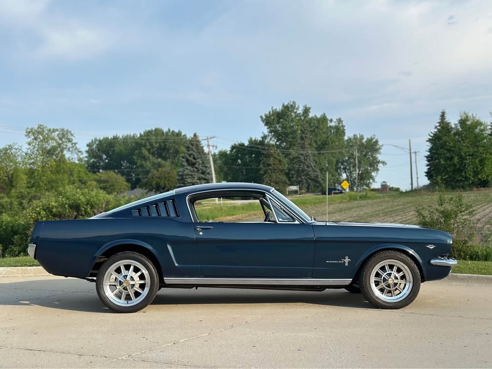 1965 Ford Mustang Fastback
