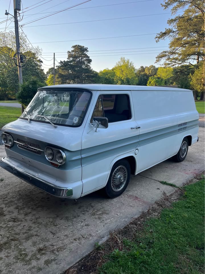1968 Chevrolet Corvair Van