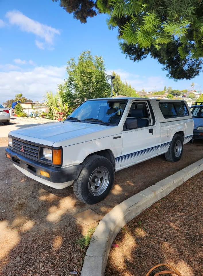 1989 Mitsubishi