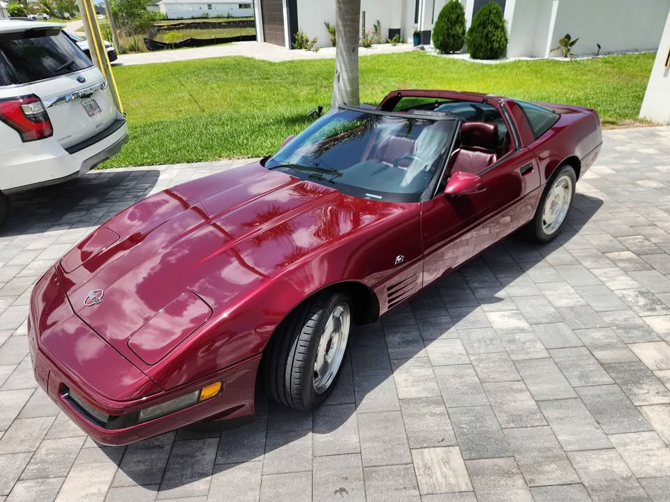 1993 40th Anniversary Corvette