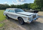 1975 Ford Country Squire