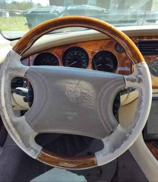 1998 Jaguar XK