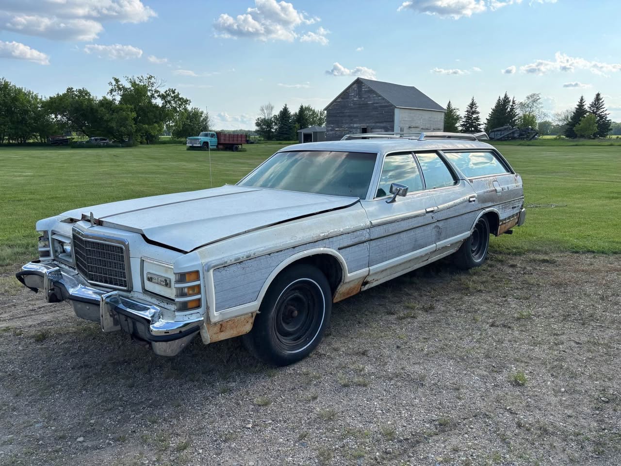 1975 Ford Country Squire