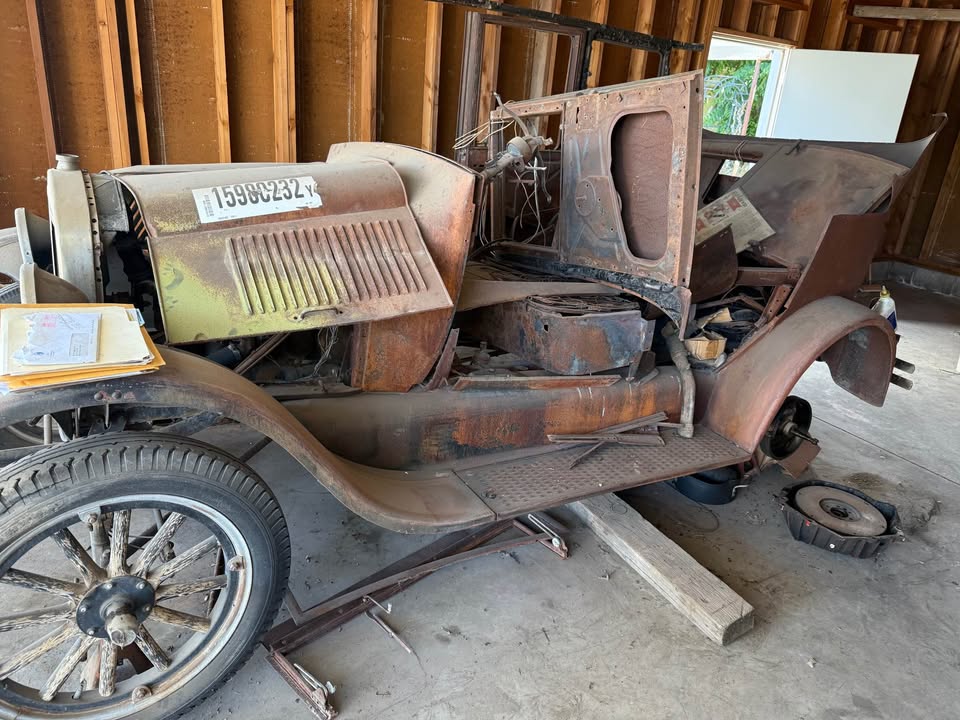 1927 Ford Model T