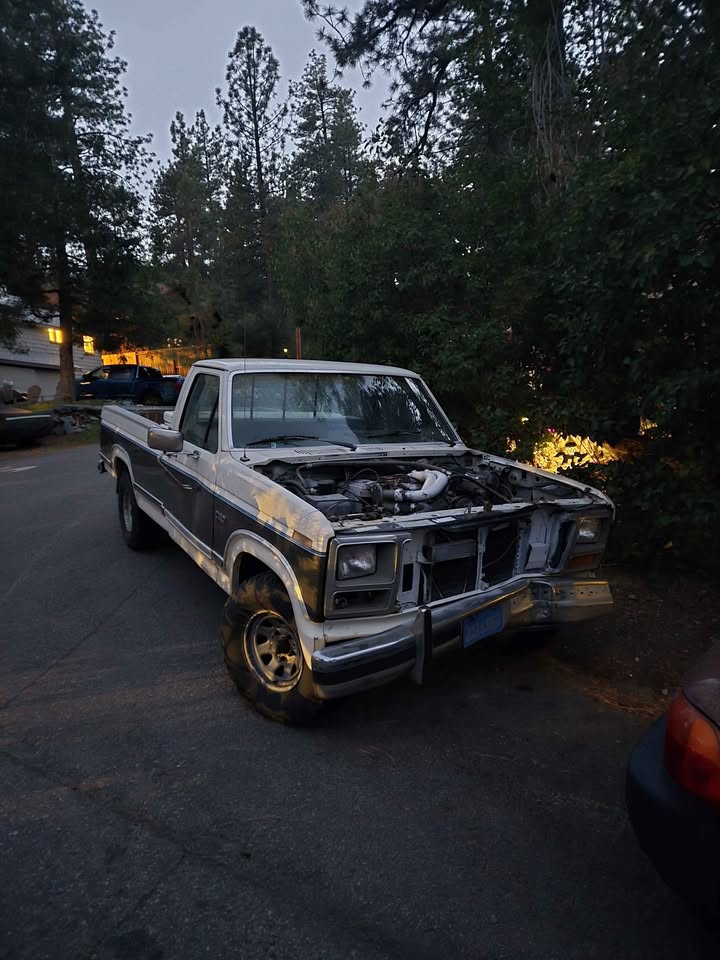1986 Ford F150 Lariat