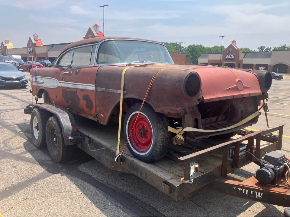 1957 Pontiac Star Chief
