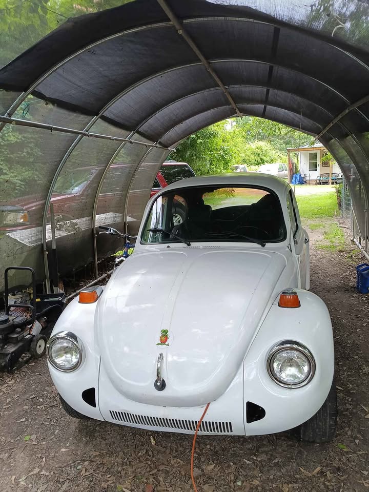 1974 VW Super Beetle
