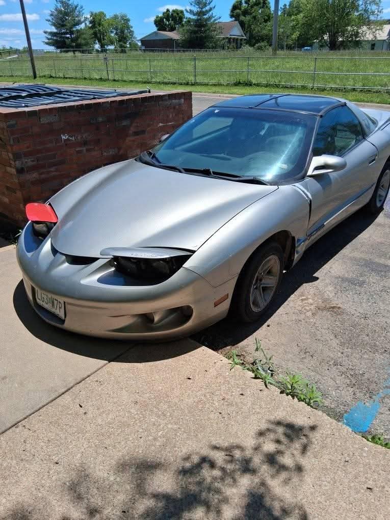 2000 Pontiac Firebird