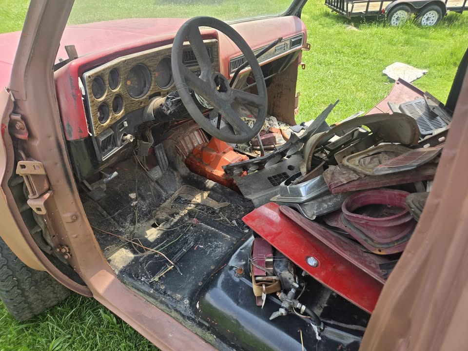 1975 Chevy 2500