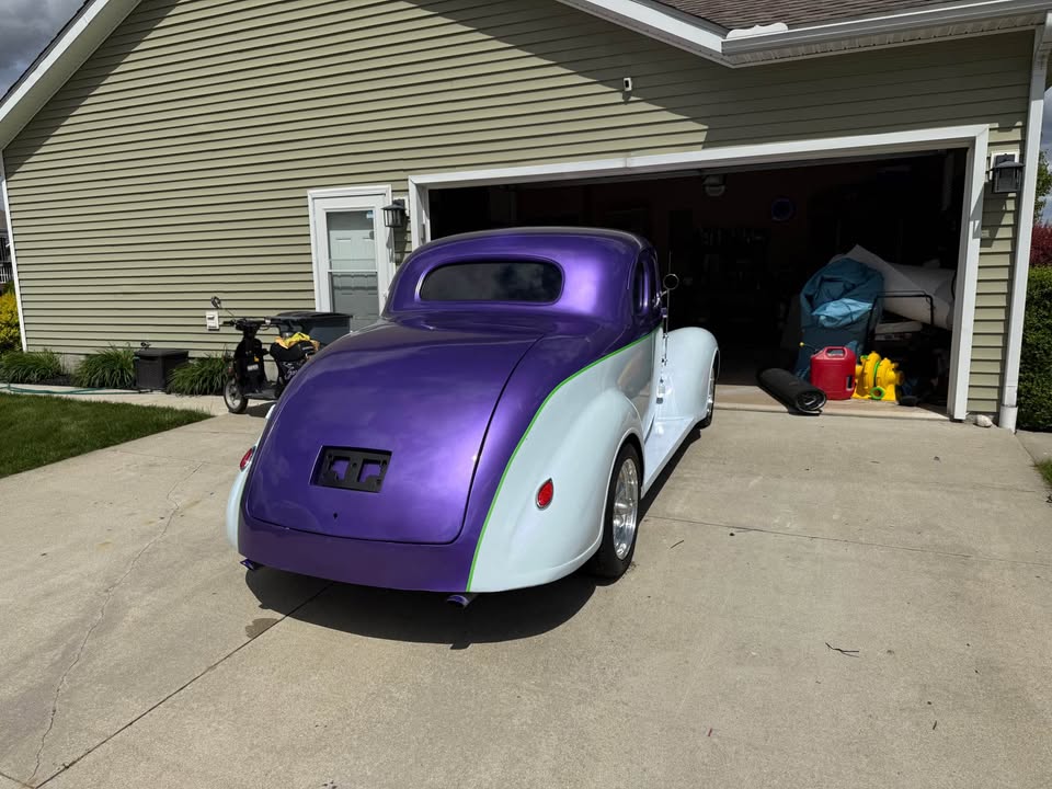 1938 Dodge D8