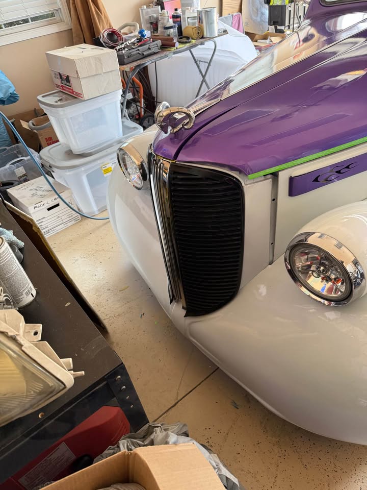 1938 Dodge D8
