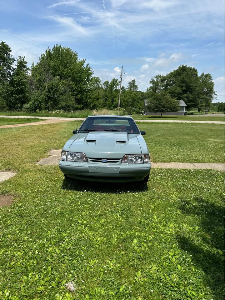 1988 Ford Mustang LX 5.0