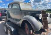 1935 Ford Tudor