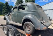 1935 Ford Tudor