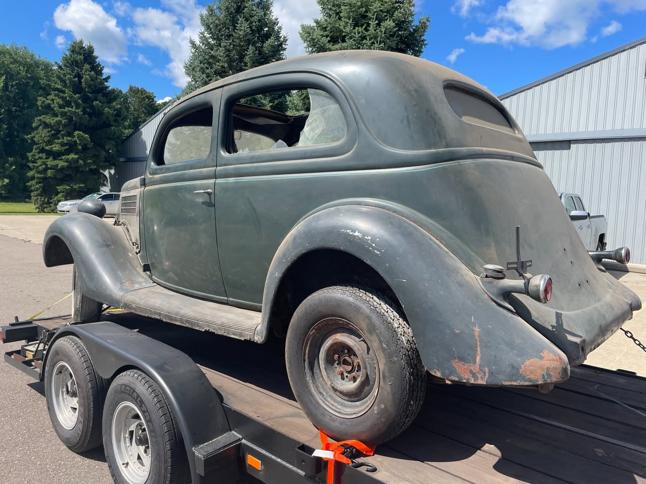 1935 Ford Tudor