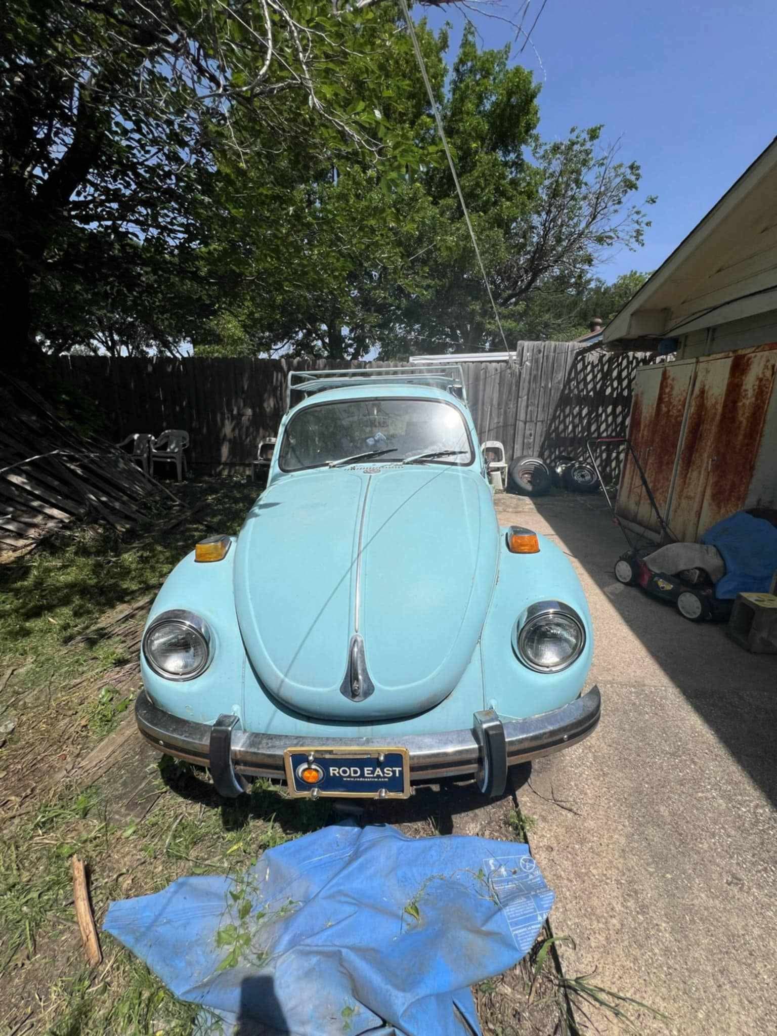1971 VW Super Beetle, baby blue