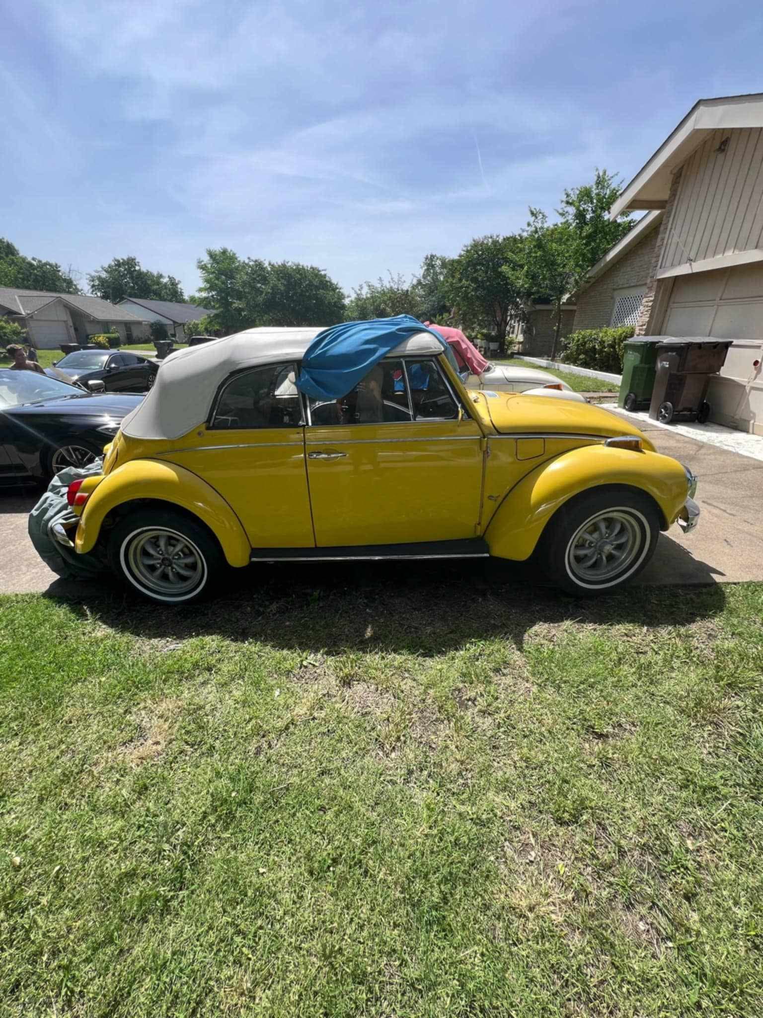 1971 VW Super Beetle Convertible, yellow