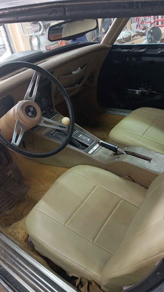 1975 Corvette Stingray