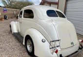 1937 Ford Humpback