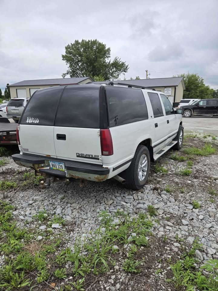 1999 Chevrolet Suburban