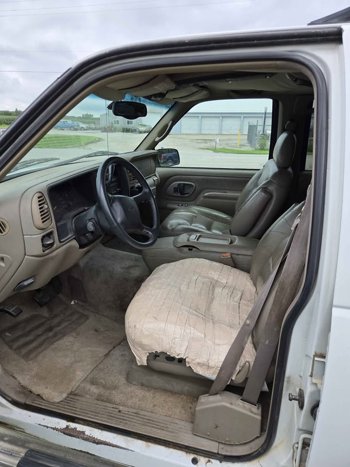 1999 Chevrolet Suburban