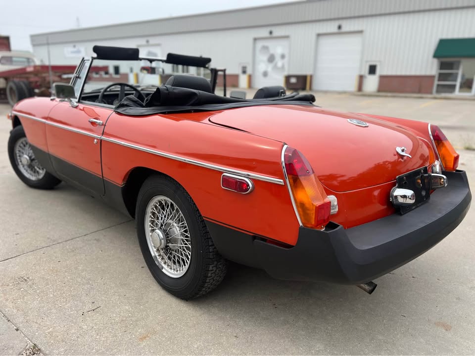 1977 MG