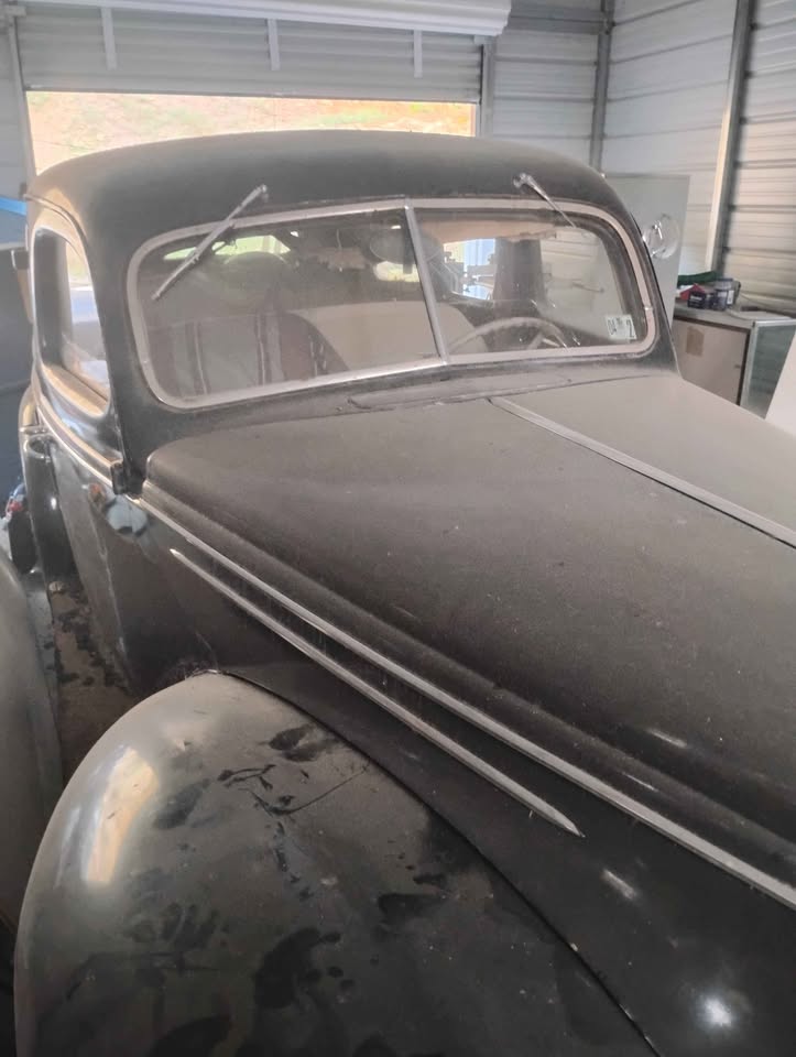 1939 Ford Deluxe