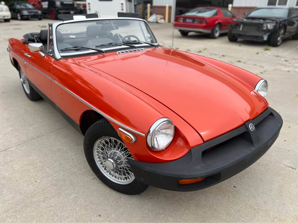 1977 MG